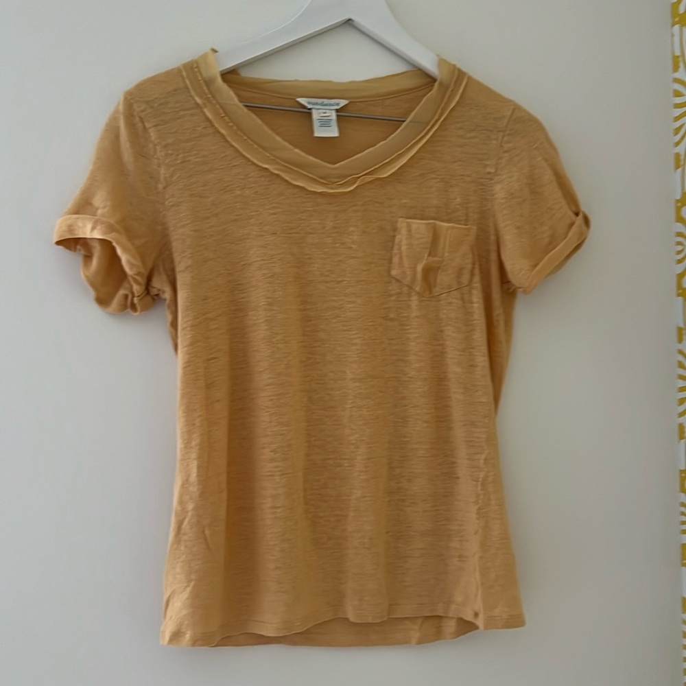 Sundance Yellow Short Sleeve top. Size S